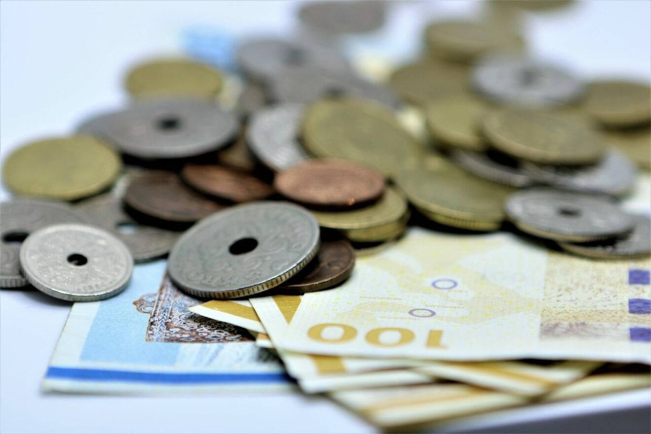 ”Jeg betaler senere!” - Danskerne lover guld og grønne overførsler til velgørenhed, men pengene bliver aldrig sendt